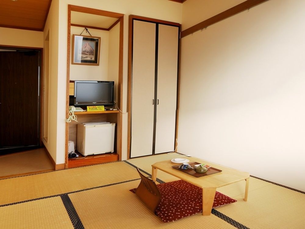 Wakatake Ryokan Кавагоэ Экстерьер фото